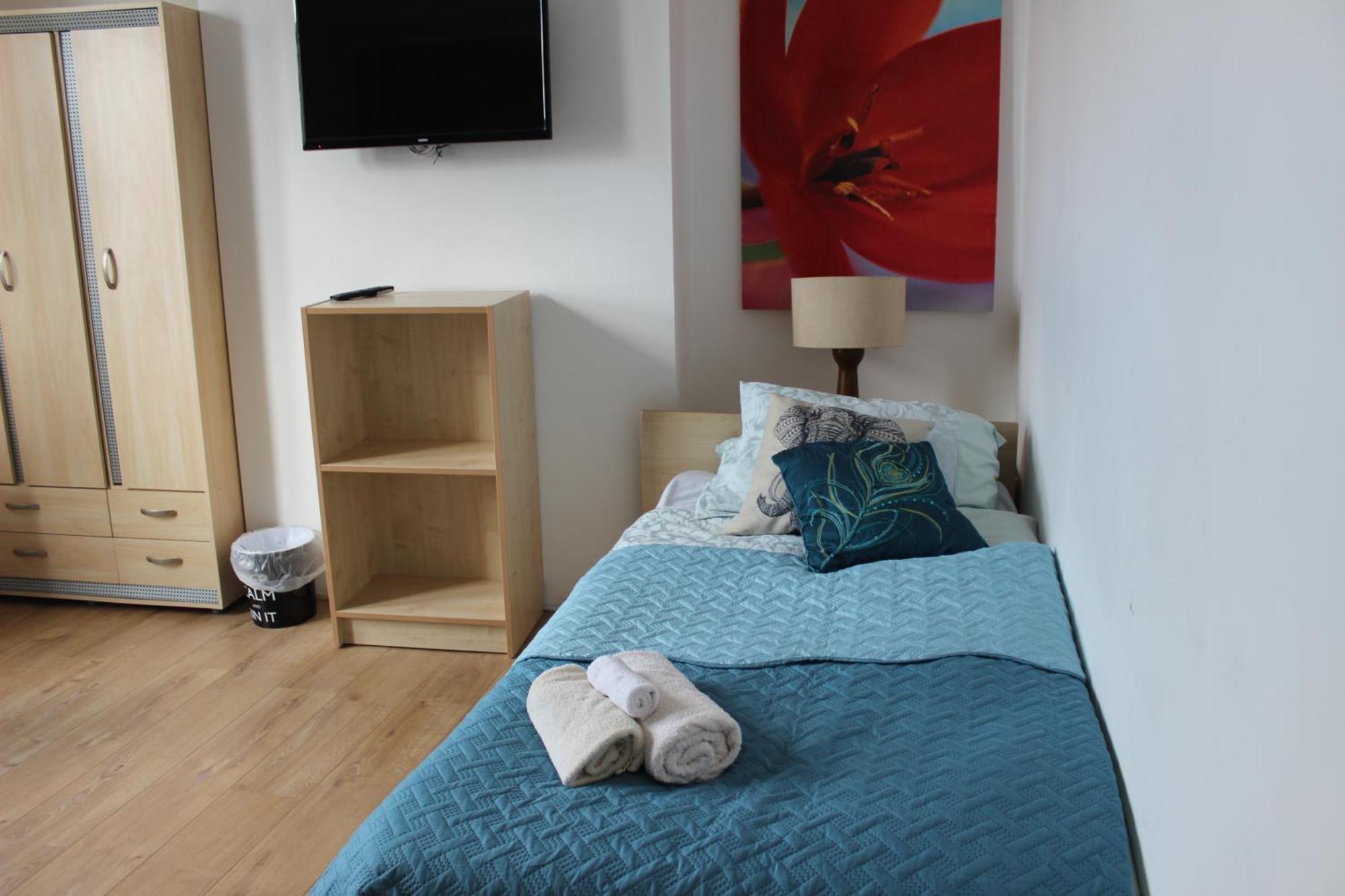 Mother-In-Law Guest House Hotel Leeds Leeds  Esterno foto