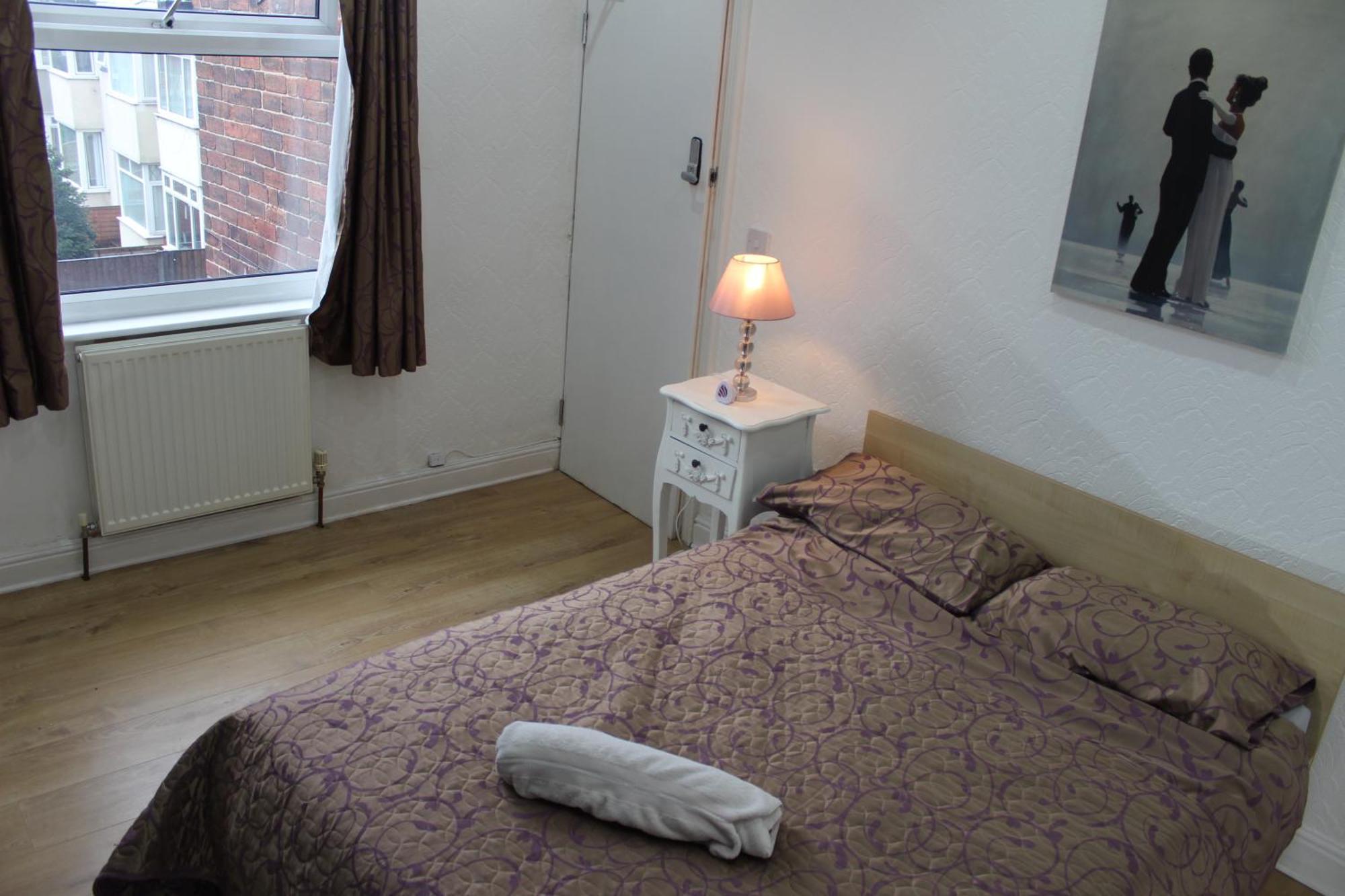 Mother-In-Law Guest House Hotel Leeds Leeds  Esterno foto