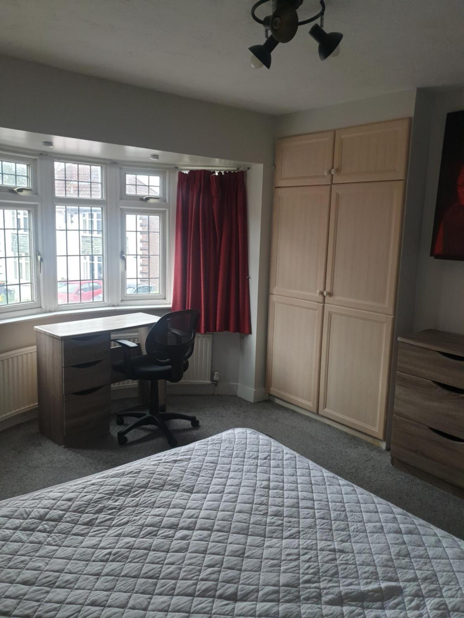 Mother-In-Law Guest House Hotel Leeds Leeds  Esterno foto