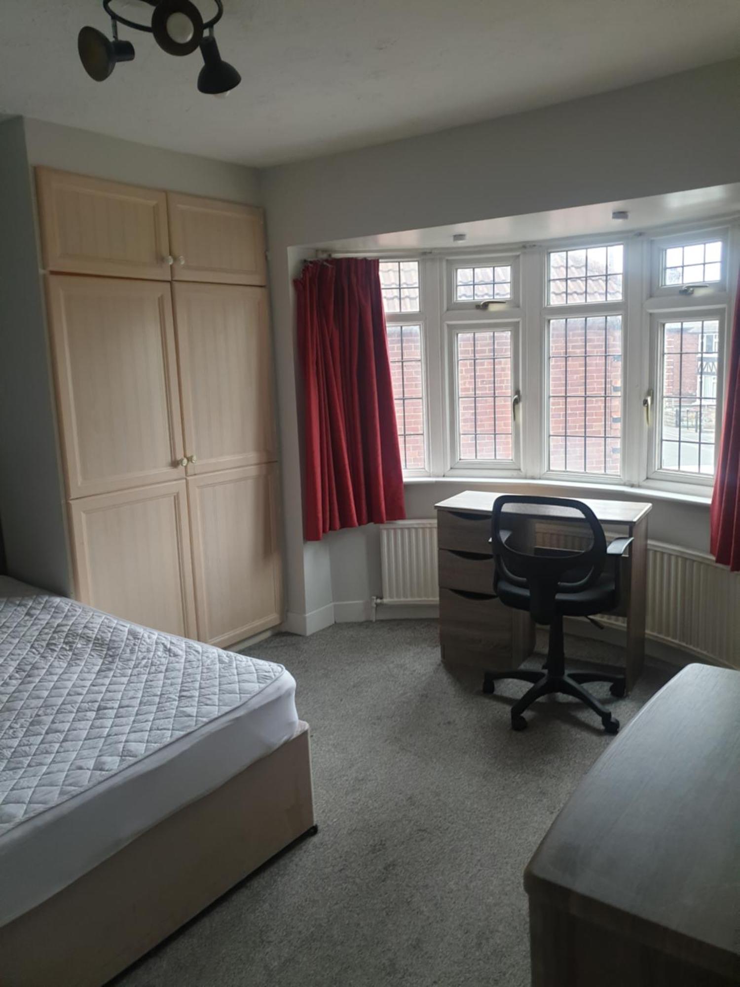 Mother-In-Law Guest House Hotel Leeds Leeds  Esterno foto